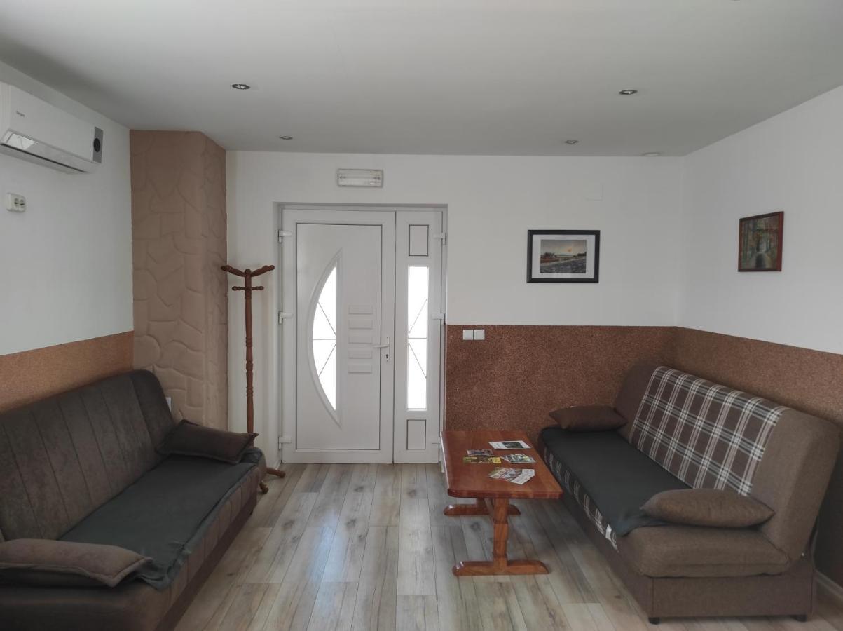 Apartman Jakov Rakovica Kültér fotó