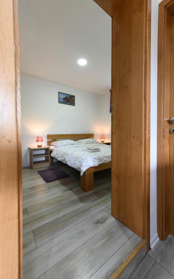 Apartman Jakov Rakovica Kültér fotó