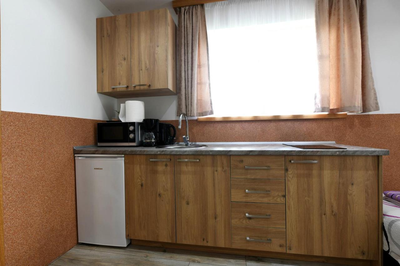 Apartman Jakov Rakovica Kültér fotó